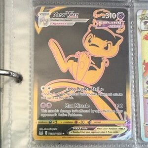 Pokemon Mew VMAX fusion strike Card - Black gold & Pink Holo